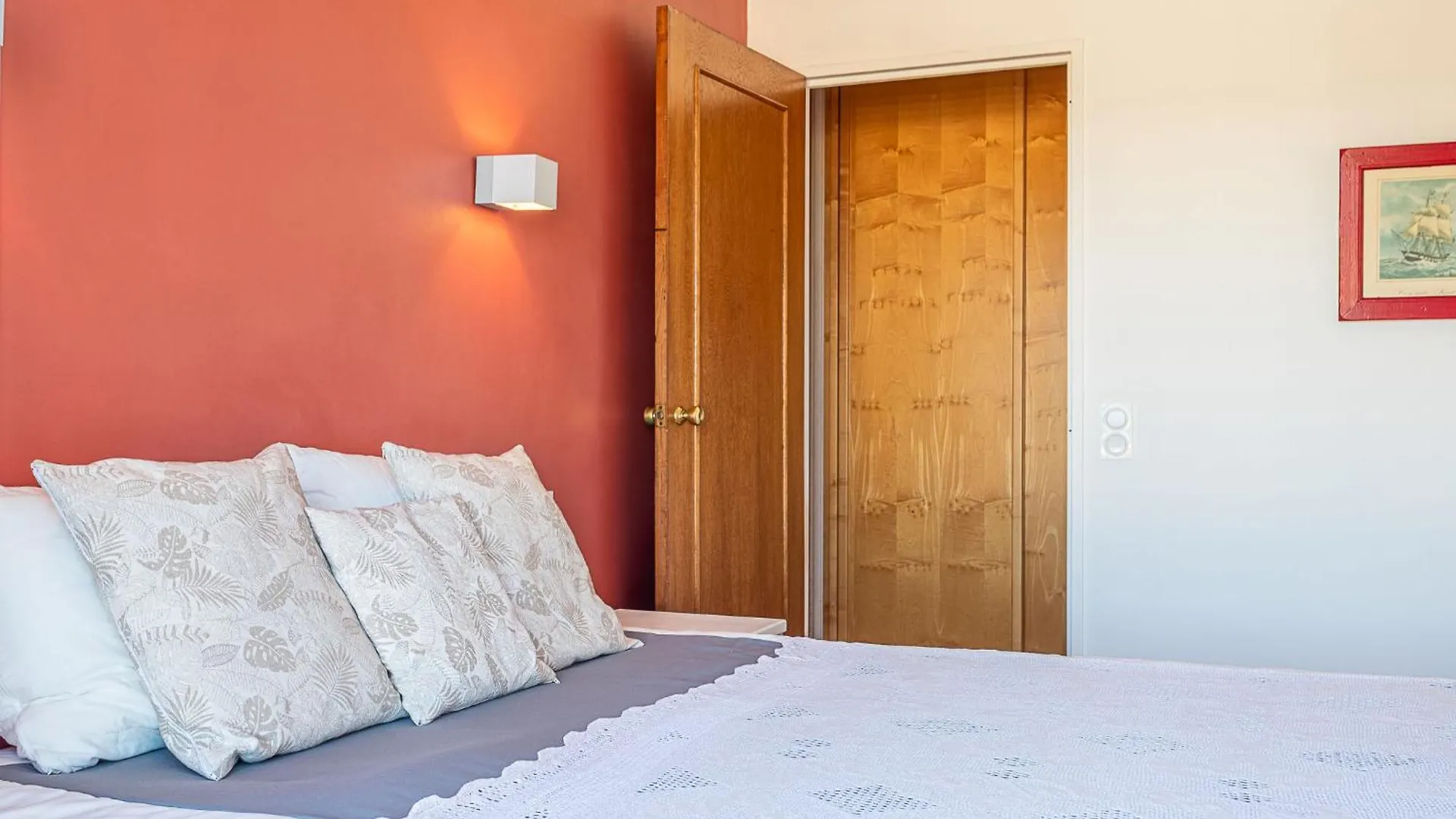 Apartment Les Asterides By Interhome Hyeres
